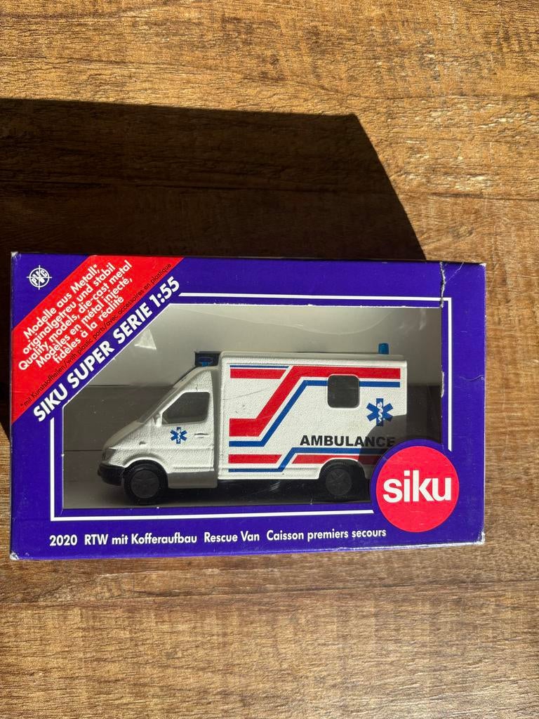 Siku Super Serie 1:55 Modelauto's (Ambulance, Post, Brandwee, Ophalen of Verzenden, Nieuw, Auto
