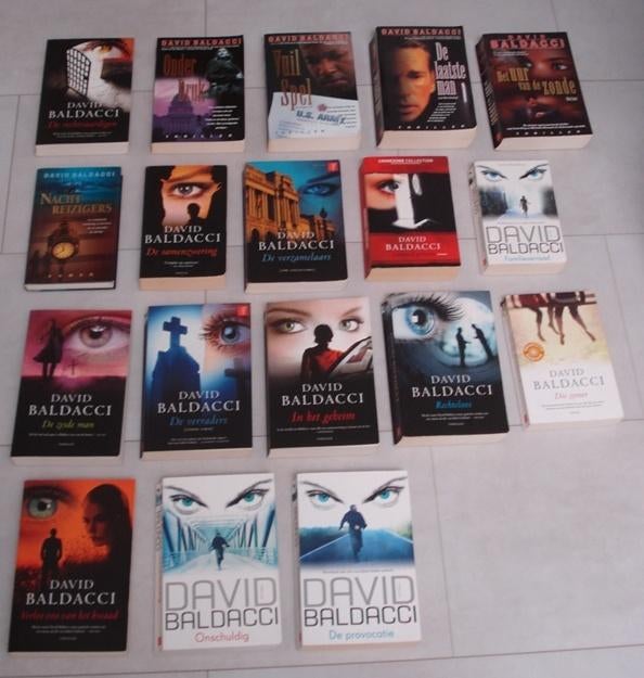 25 zgan David Baldacci thrillers titels in advertentietekst, Boeken, Thrillers, Ophalen of Verzenden, Zo goed als nieuw