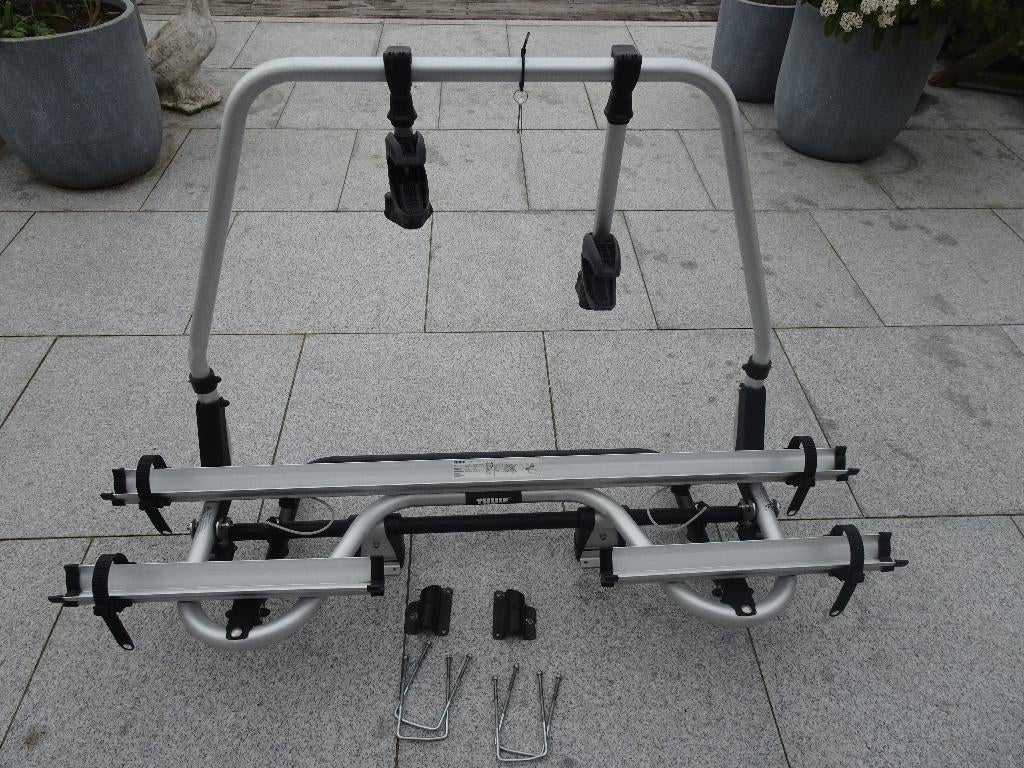 thule caravan superb fietsendrager, Ophalen, Zo goed als nieuw
