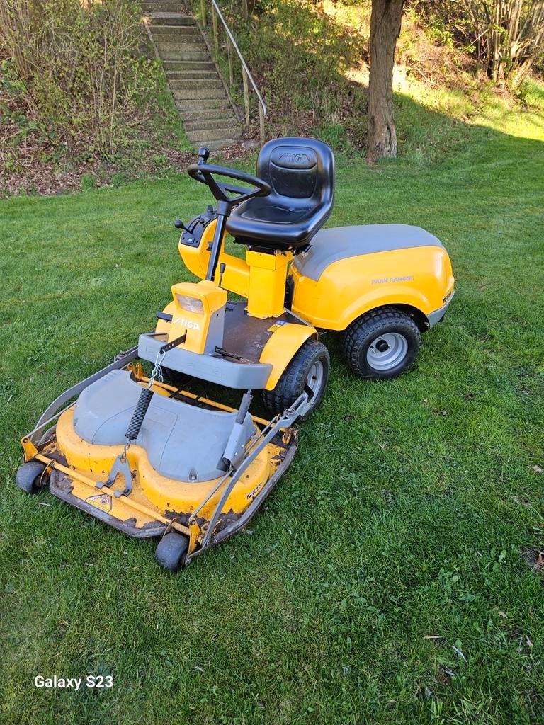 Stiga park ranger zitmaaier mulch hst frontmaaier, Ophalen of Verzenden, Gebruikt, Mulchfunctie, 90 tot 120 cm
