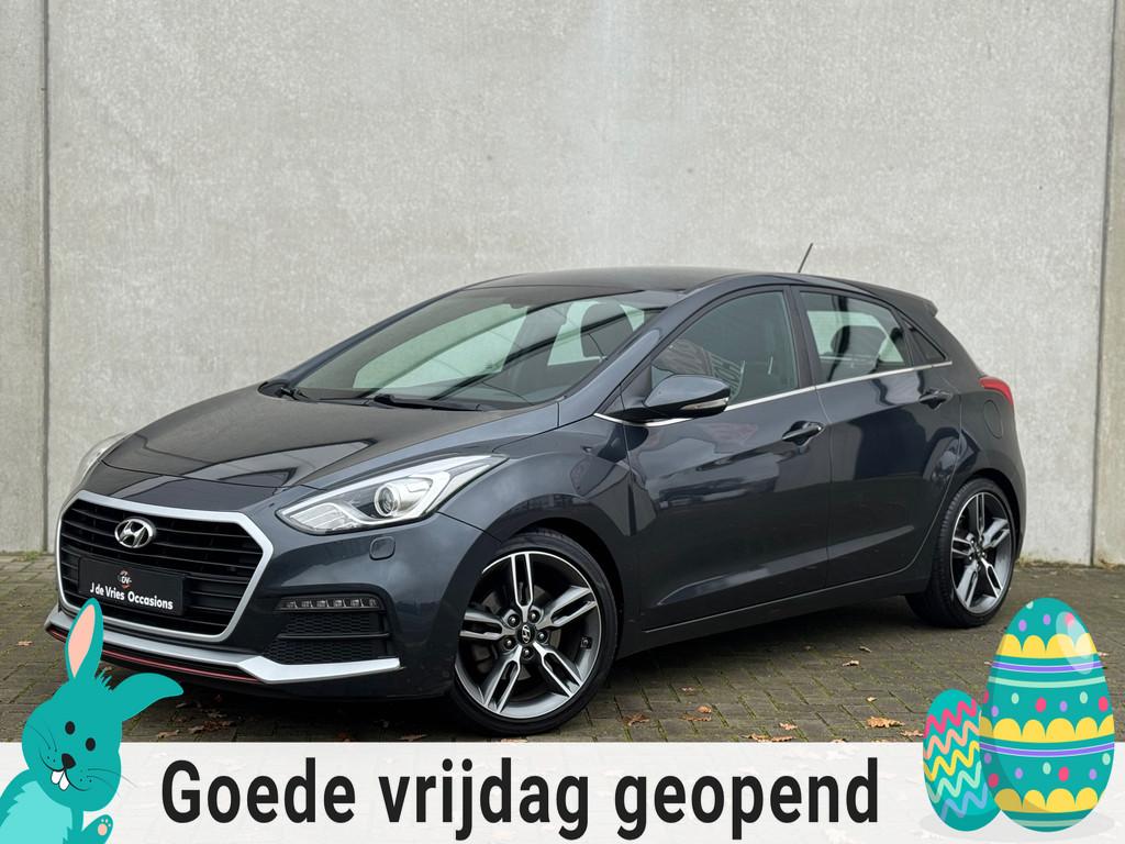 Hyundai I30 1.6 GDI TUBRO 186 PK NAVI CAMERA PDC CLIMAT LED, Voorwielaandrijving, Startonderbreker, 1591 cc, Zwart