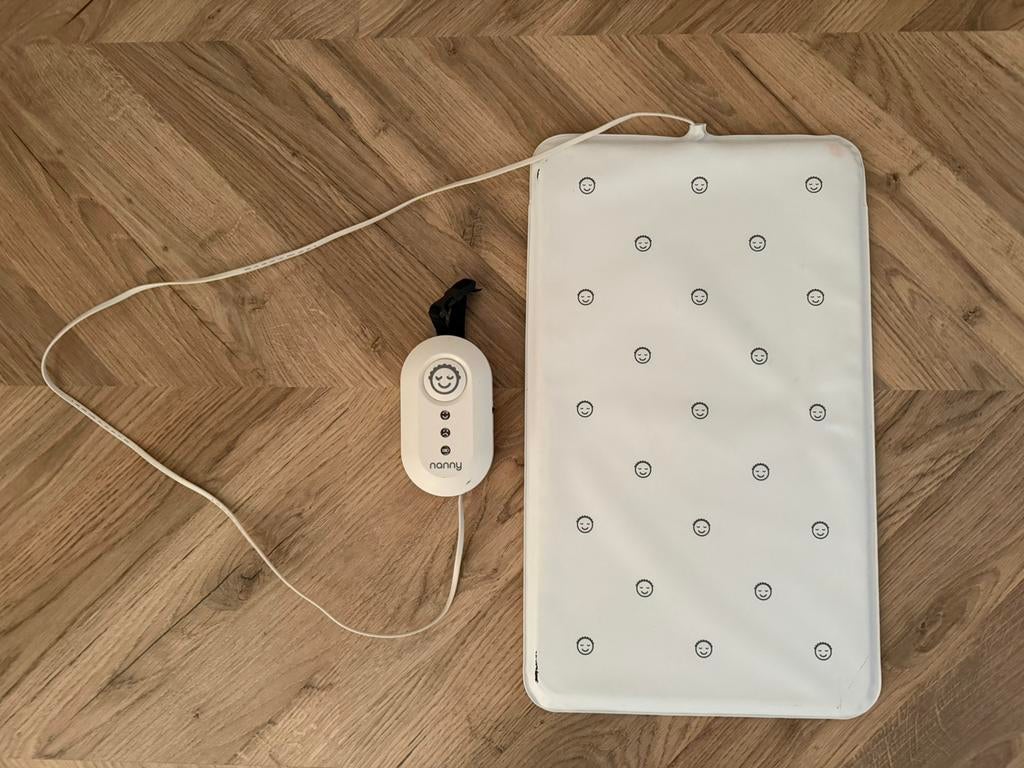 Nanny care, Ophalen of Verzenden, Zo goed als nieuw, Ledikant