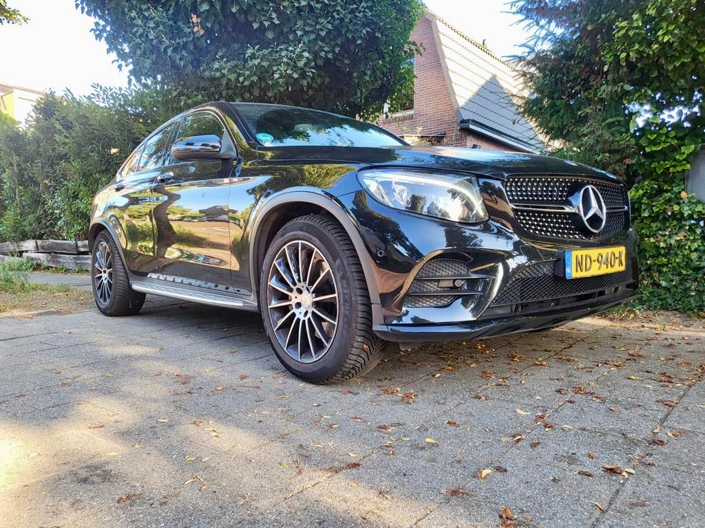 Mercedes-Benz GLC 2.1 220D 4MATIC AUT 2017 Zwart, Auto's, Automaat, Euro 6, Zwart, Origineel Nederlands