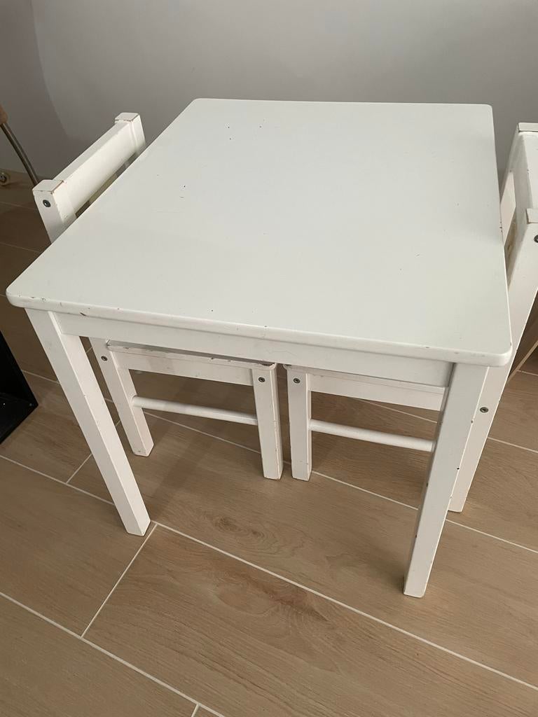 IKEA KRITTER kindertafel met 2 stoeltjes, Ophalen, Gebruikt, Tafel(s) en Stoel(en)