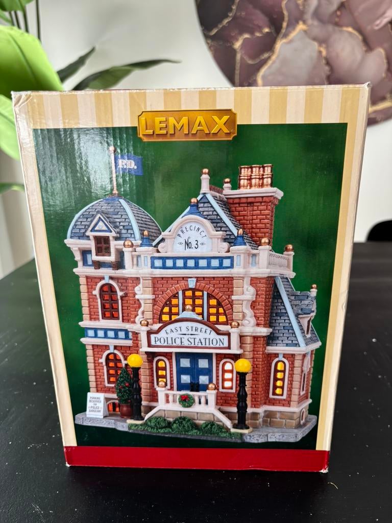 Lemax Police Station East Street, Ophalen, Zo goed als nieuw