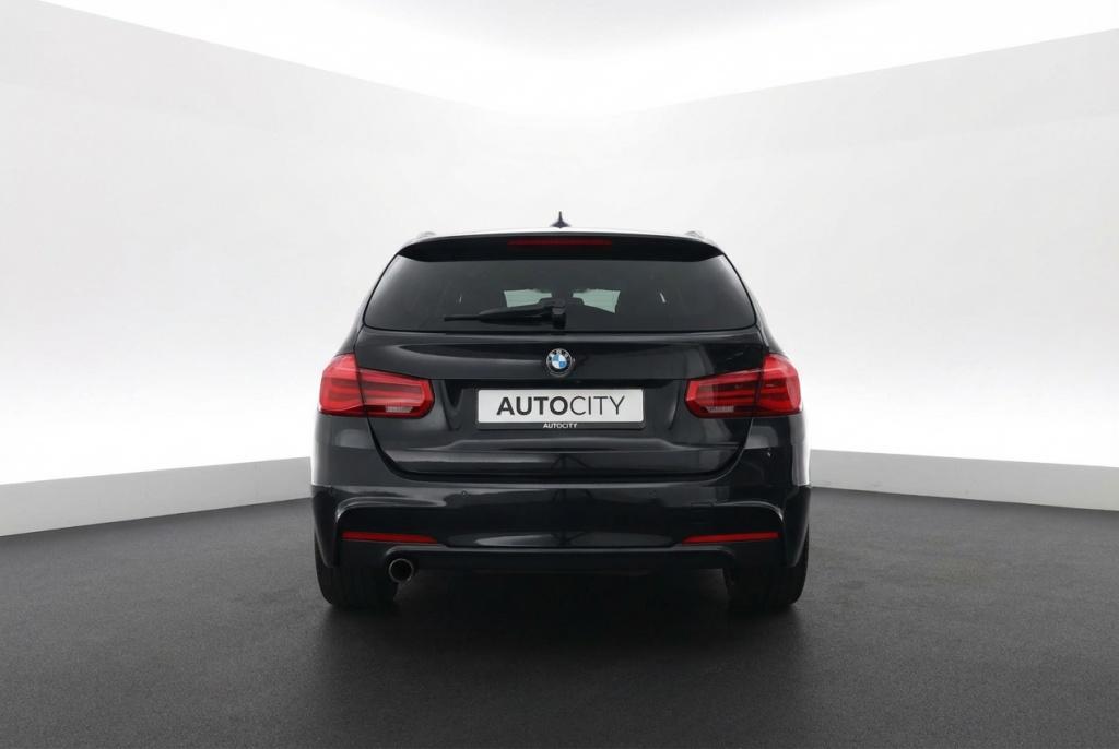 BMW 3 Serie Touring 318i M Sport Leder l Elektrische Klep l, Automaat, 136 pk, Gebruikt, Euro 6