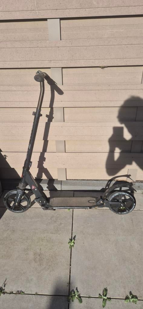 City Titan step met grote wielen., Ophalen