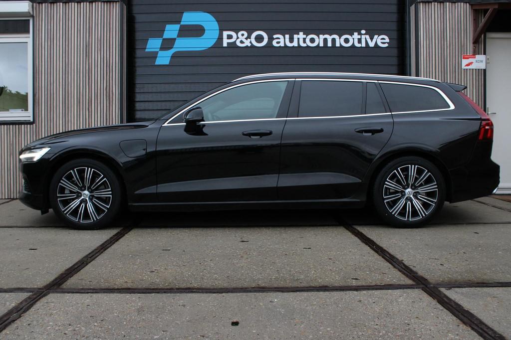 Volvo V60 2.0 T8 Twin Engine AWD Inscription ACC / BLISS, Auto's, Automaat, Gebruikt, 4 cilinders, 1972 kg