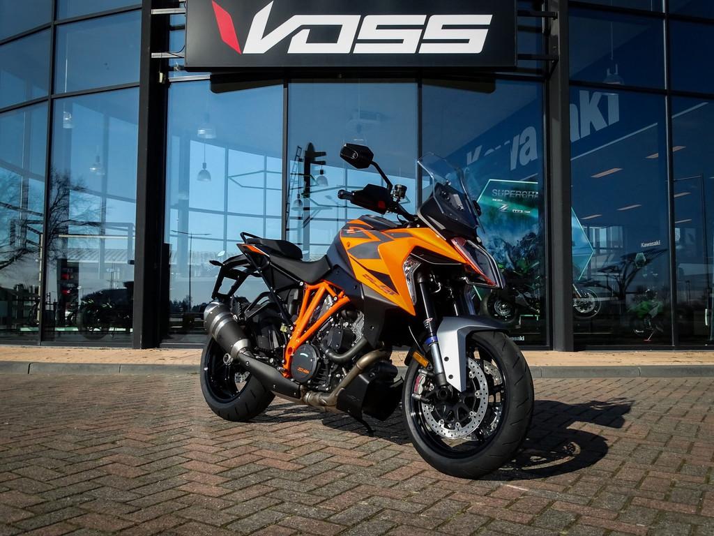 KTM 1290 SUPER DUKE GT (bj 2024), Bedrijf, Sport, KTM SPORTMOTORCYCLE NEDERLAND, Achterbroek 11 - unit 8
6596 MP  Milsbeek, NL