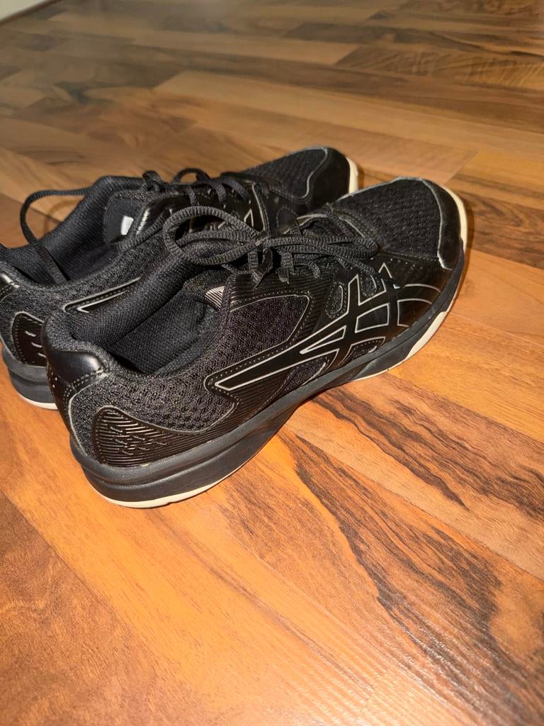 Asics Sportschoenen Maat 42 - Zwart, Kleding | Heren, Schoenen, Ophalen of Verzenden, Gedragen, Zwart