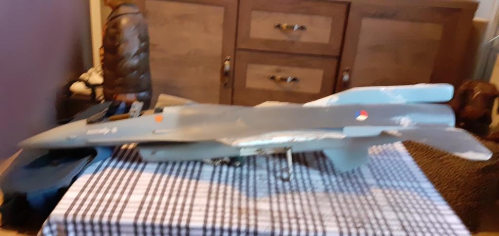 F16, Ophalen of Verzenden, Groter dan 1:72, Overige merken