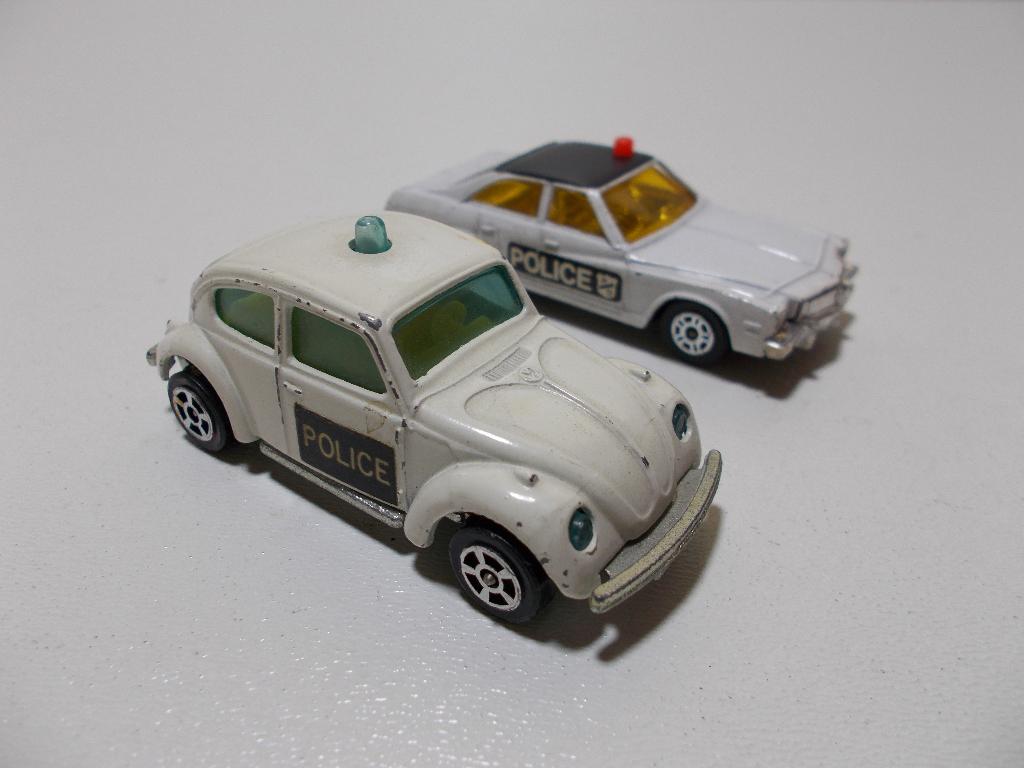 1977 Corgi Juniors VW + BUICK REGAL (Uit Starsky & Hutch!), Ophalen of Verzenden, Zo goed als nieuw, Auto, Corgi