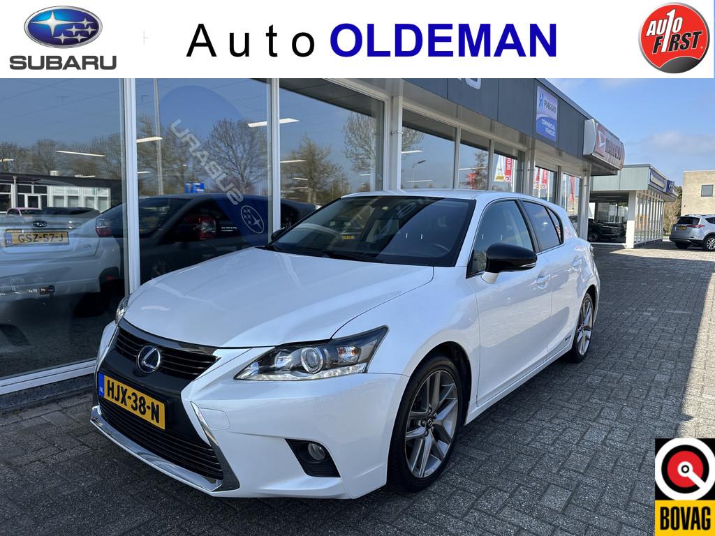 Lexus CT 200h Executive 17" LEDER,NAVI,CLIMA,CRUISE,CAMERA, 136 pk, Gebruikt, Zwart, 4 cilinders