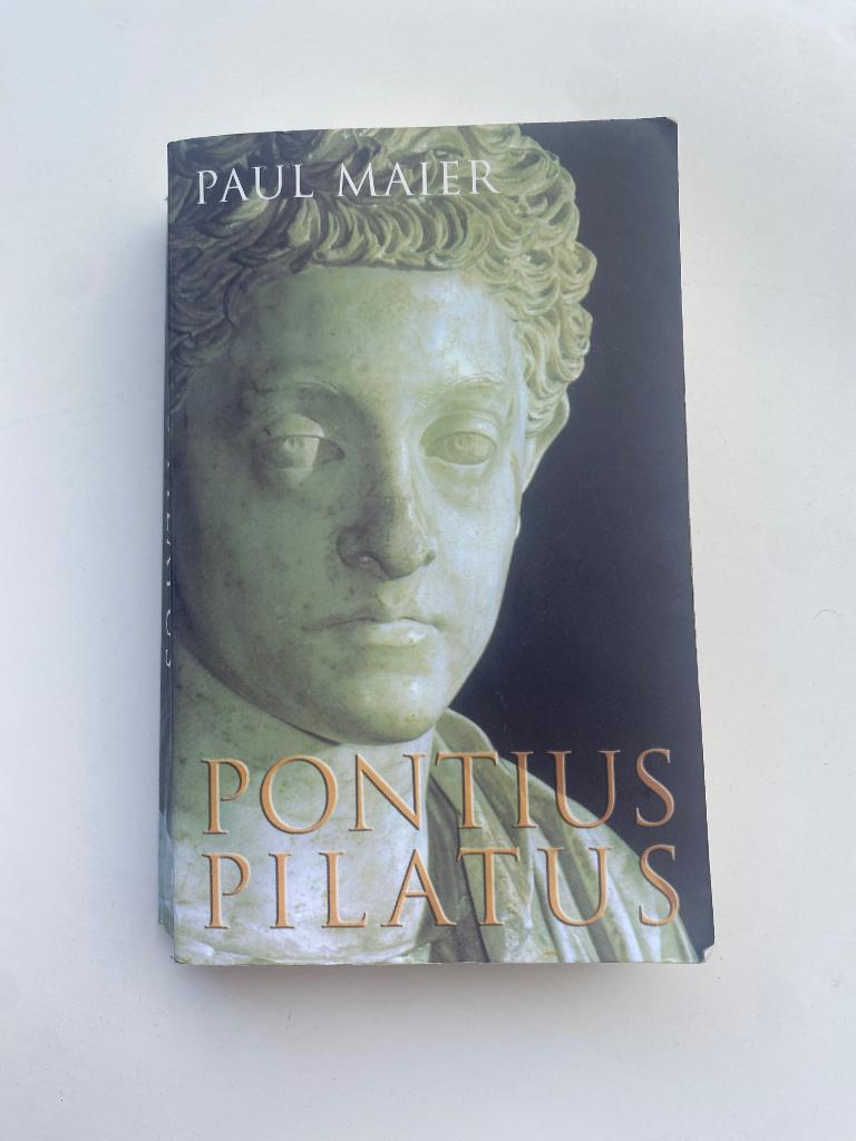 Pontius Pilates historische roman, Boeken, Ophalen of Verzenden, Zo goed als nieuw, Paul Maier
