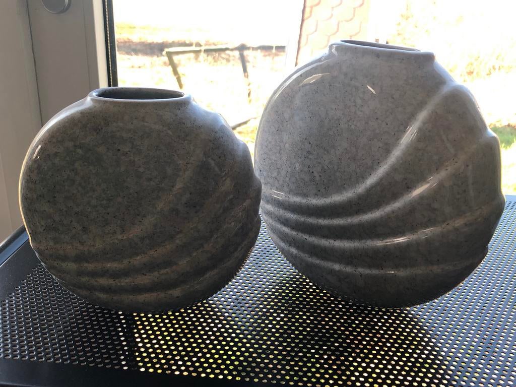 2 Design Vazen, hoog/smal, gemeleerd wit/grijs, makkelijk, Huis en Inrichting, Woonaccessoires | Vazen, Zo goed als nieuw, Overige kleuren