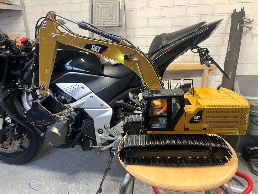 Hydraulische graafmachine 1:14, Hobby en Vrije tijd, Ophalen, Zo goed als nieuw, Auto