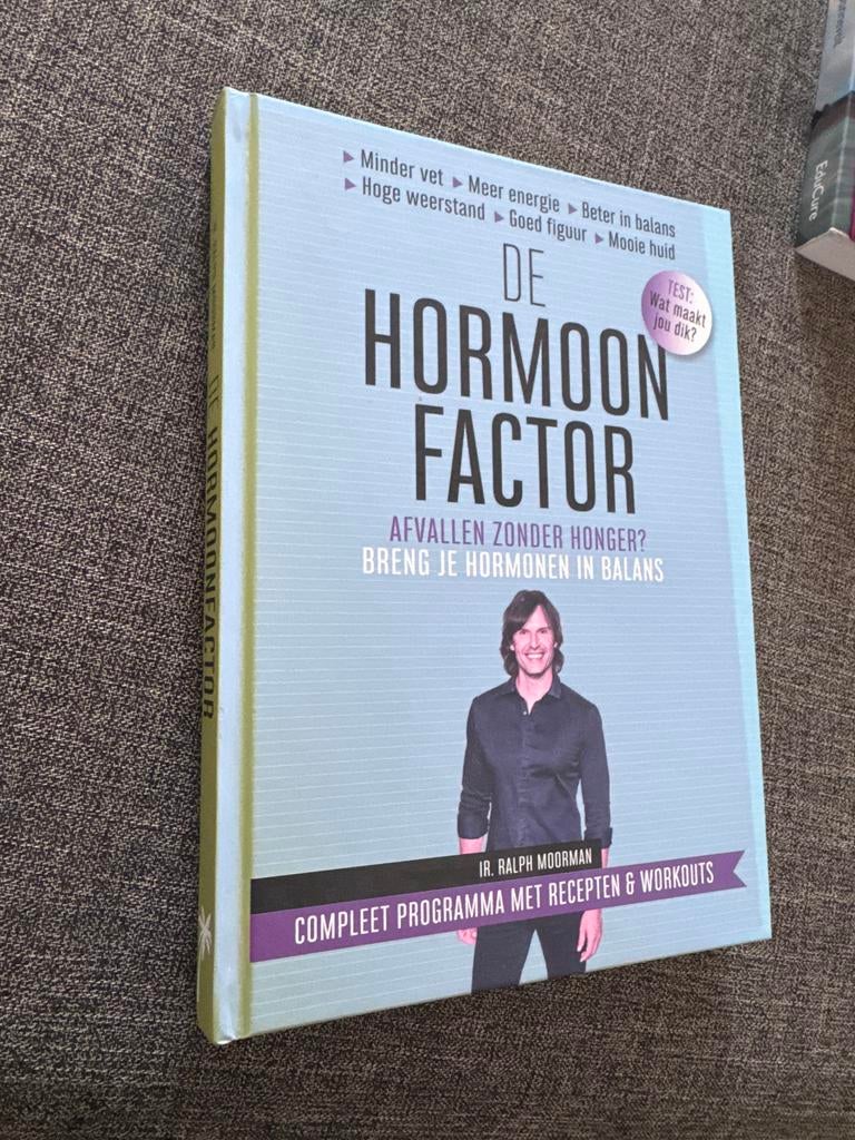 De Hormoon Factor - Ralph Moorman, Ophalen of Verzenden, Gelezen, Dieet en Voeding
