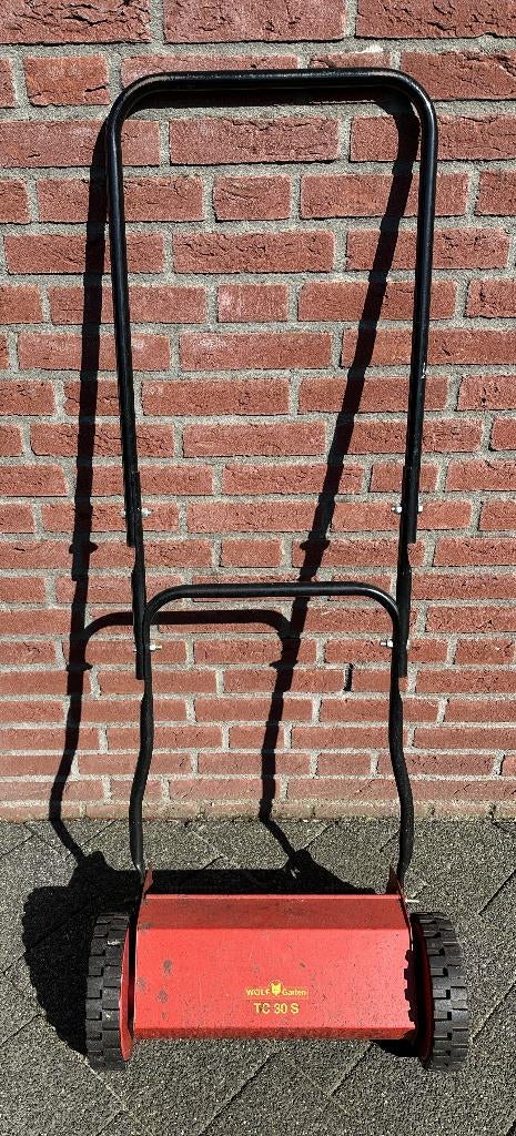 Wolf-Garden TC 30 S handgrasmaaier (maaibreedte 30 cm), Ophalen, Gebruikt, Handgrasmaaier, 30 t/m 39 cm