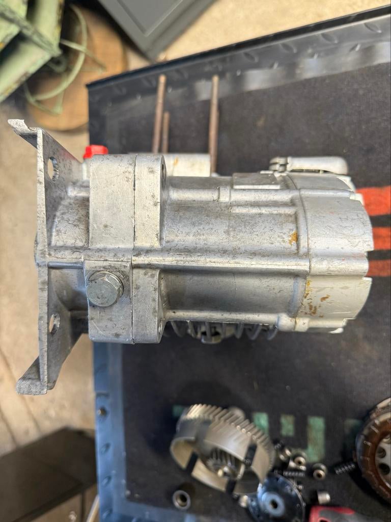 Zundapp GS 125 Motorblok, Fietsen en Brommers, Brommeronderdelen | Zundapp, Ophalen of Verzenden, Gebruikt, Blok