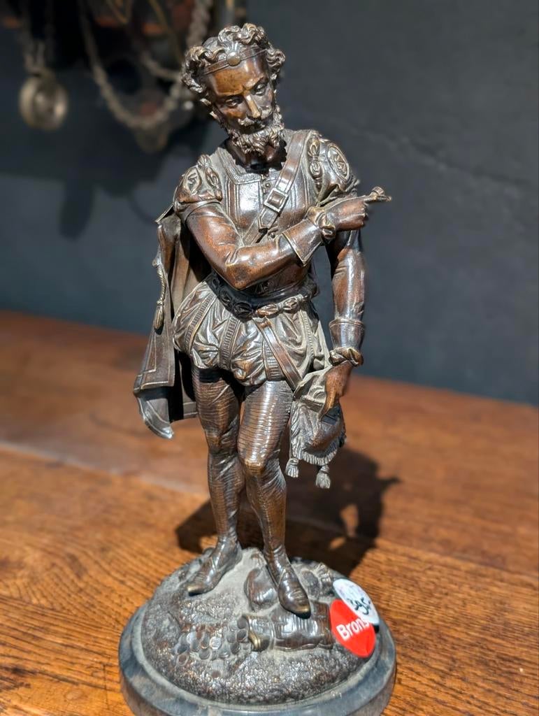 Antiek bronzen beeld. Ridder. 32 cm hoog. €395., Antiek en Kunst, Ophalen