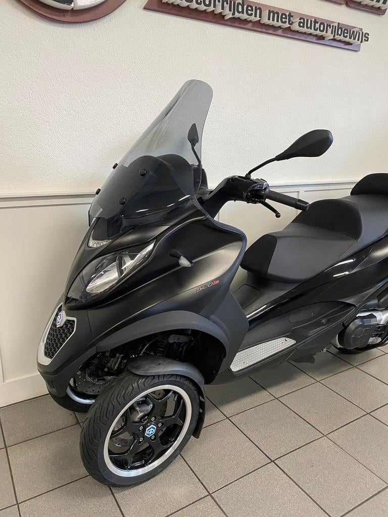 PIAGGIO MP3 500 SPORT ABS&ASR AUTORIJBEWIJS (bj 2014) Premiu - foto 3