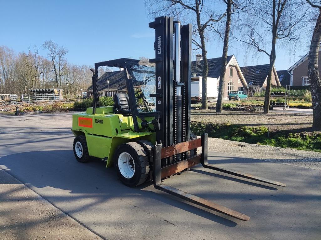 CLARK heftruck (type C500 Y100D, Perkins diesel, 5 ton, etc), Meer dan 4000 kg, Ophalen, Diesel, Heftruck