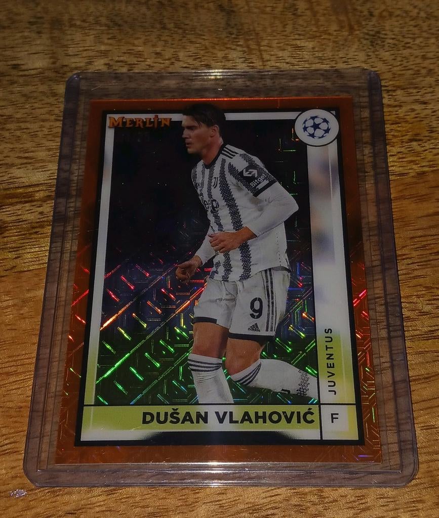 Dušan Vlahović Topps Merlin Kaart, Ophalen of Verzenden, Zo goed als nieuw, Buitenlandse clubs, Spelerskaart