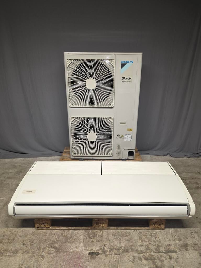 Daikin SkyAir Alpha-series plafond onderbouw airco 14 kW R32, Koelen en Ontvochtigen, Timer, Refurbished, 3 snelheden of meer