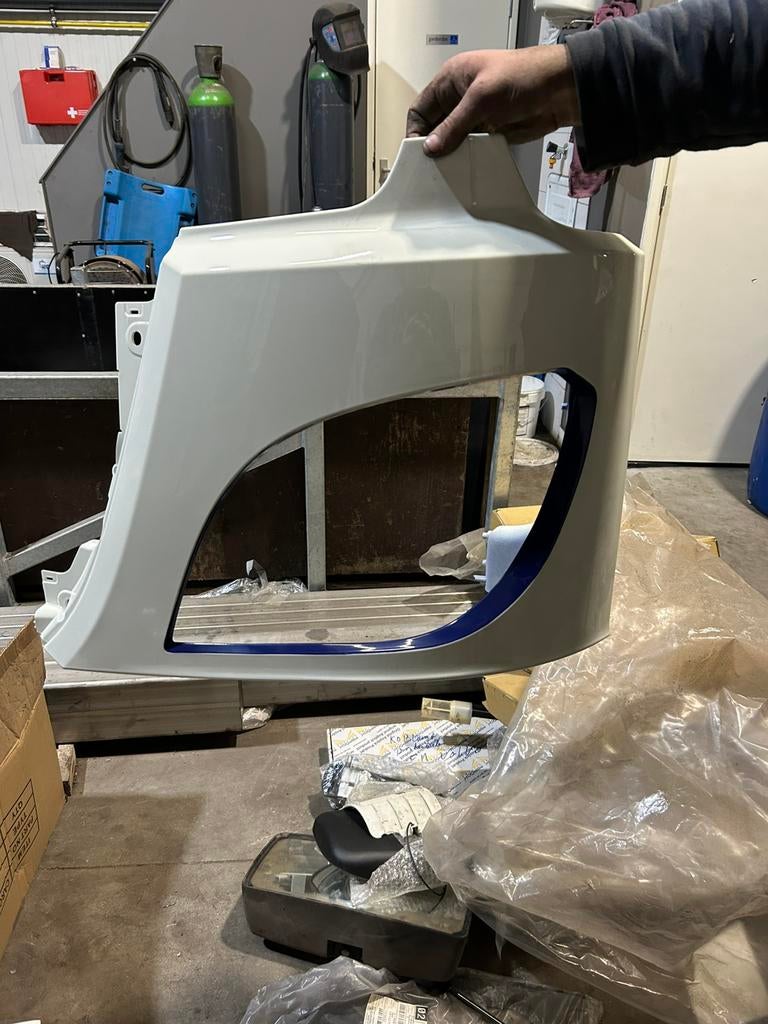 DAF CF koplamphoek bumper, Ophalen, Nieuw, DAF, Carrosserie en Plaatwerk