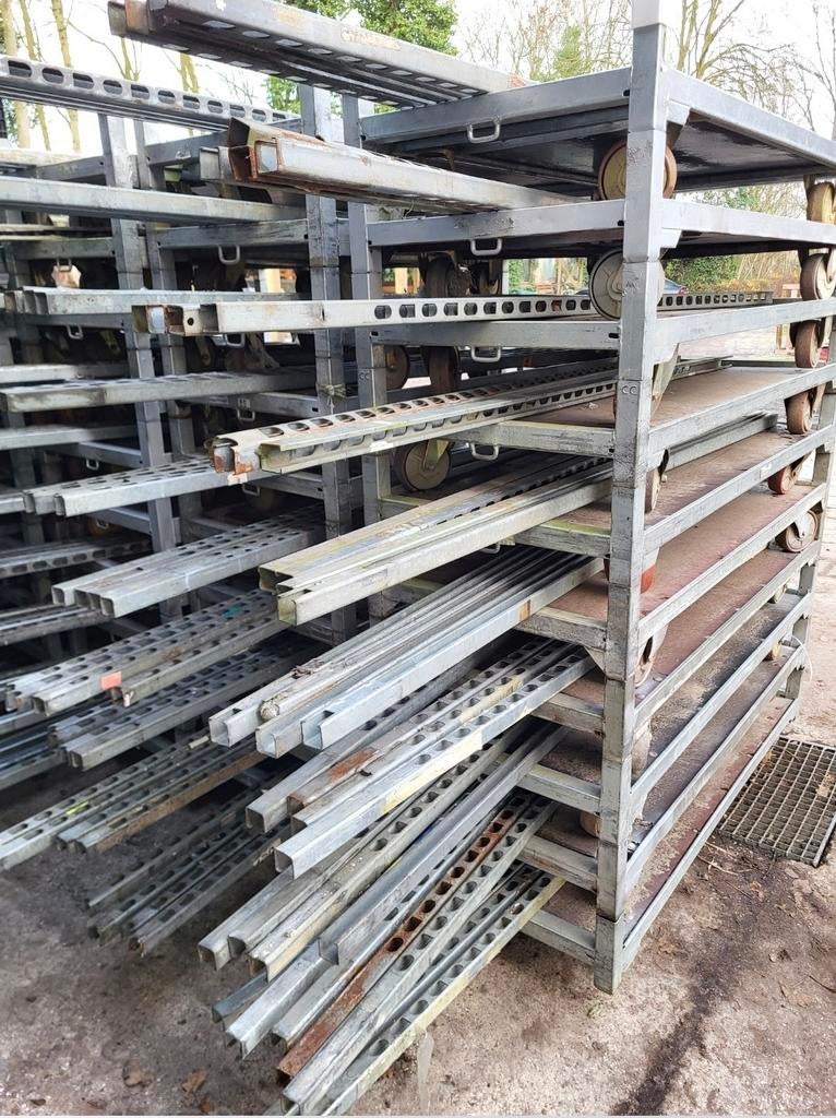 Deense karren te koop al v.a. xx euro per stuk, 100 liter of meer, Ophalen, Gebruikt, Transportkar