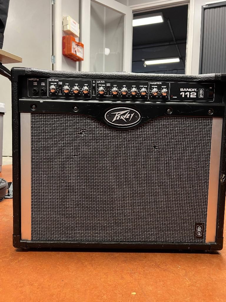 Peavey Bandit 112 versterker, Muziek en Instrumenten, Ophalen, Gebruikt, 100 watt of meer