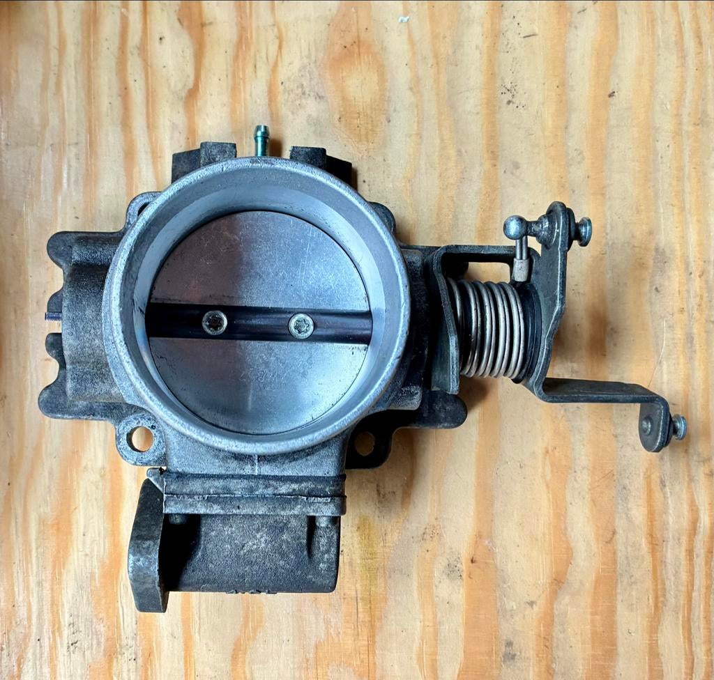 Gasklephuis Jeep Cherokee XJ Wrangler TJ 4.0 OEM, Ophalen of Verzenden, Gebruikt, Jeep