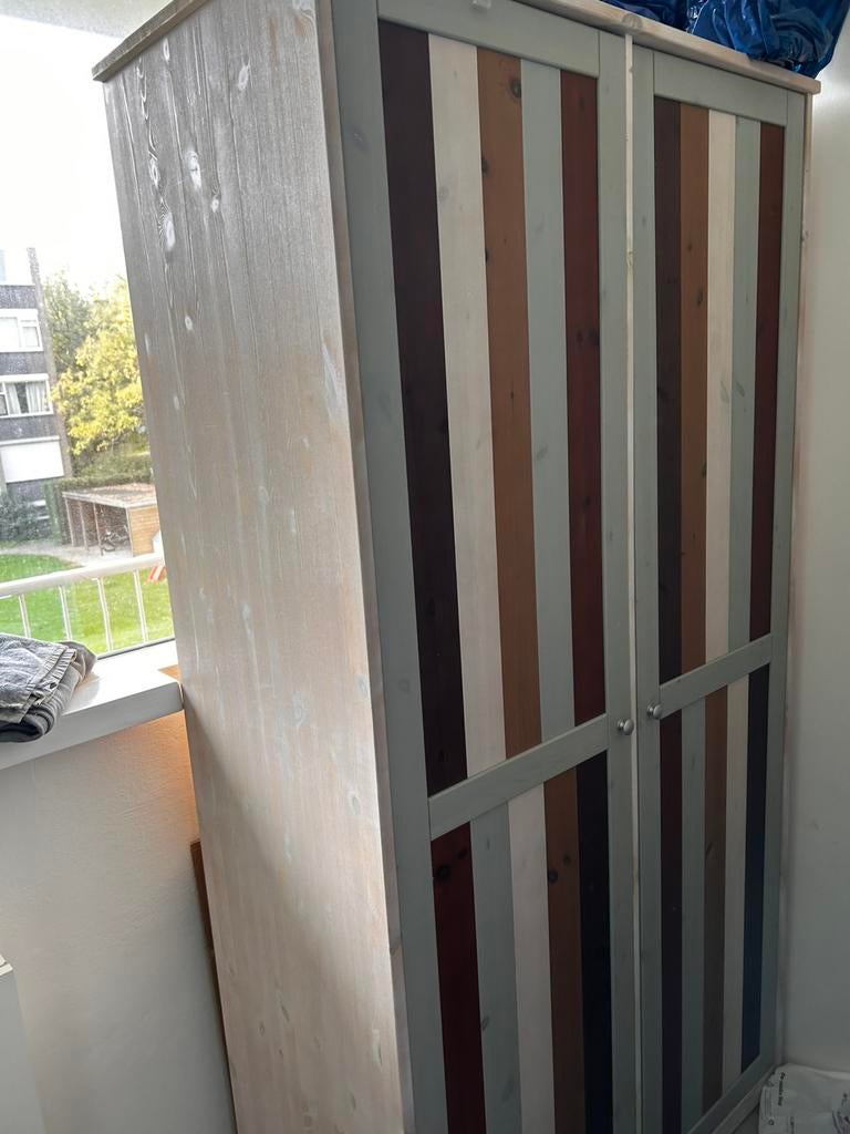 Kast Lifetime, 100 tot 150 cm, 200 cm of meer, Ophalen of Verzenden, Zo goed als nieuw