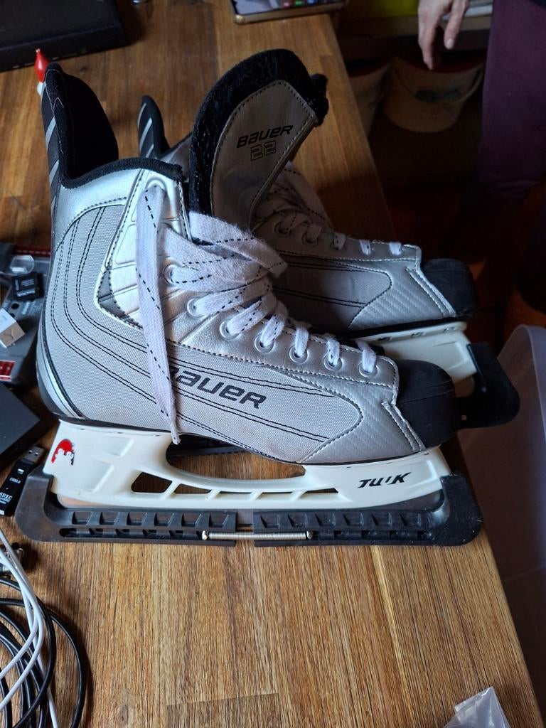 Bauer IJshockeyschaatsen Maat 8, Sport en Fitness, Ophalen of Verzenden, Gebruikt, IJshockeyschaatsen, Bauer