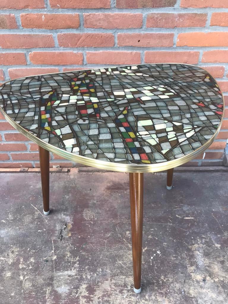 Vintage XL driehoek bijzettafel mozaïek tripod jaren 50/60, 45 tot 60 cm, Vintage, Zo goed als nieuw, Overige vormen
