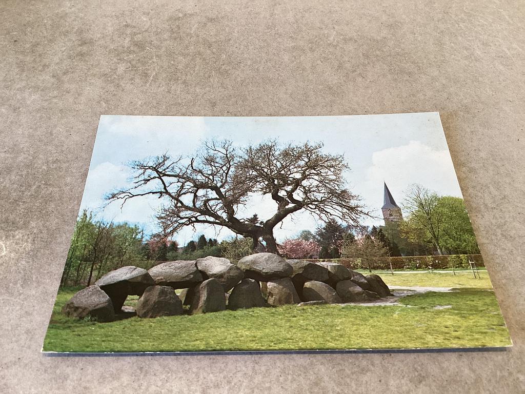 Rolde.      Hunebed, Ophalen of Verzenden