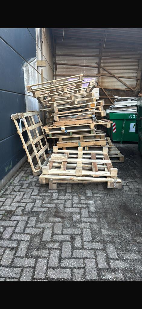 gratis pallets afhalen, Doe-het-zelf en Verbouw, Hout en Planken, Gebruikt, Ophalen of Verzenden, Pallet, Minder dan 200 cm