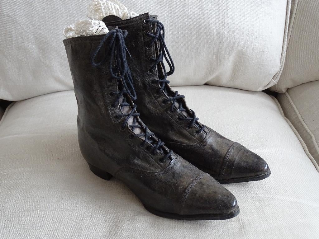 Oude Lederen Donkerbruine Rijglaarzen Dames, Ophalen, Hoge laarzen, Bruin, Edwardian