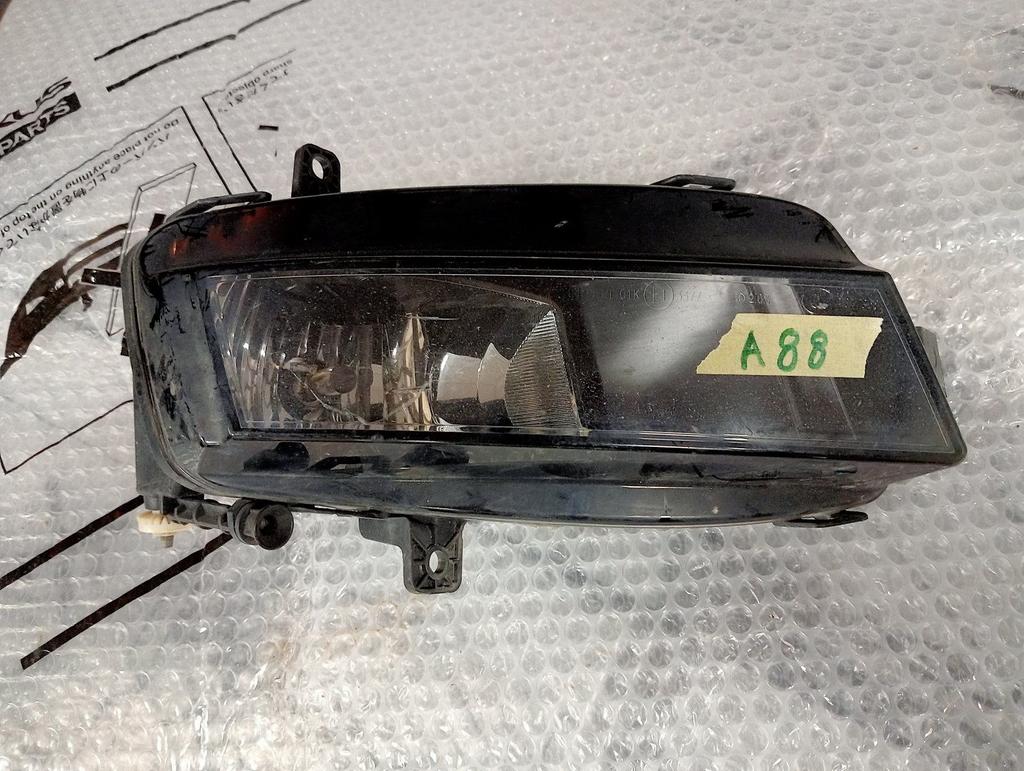 Volkswagen Golf 7 Mistlamp rechts 5G0941662, Auto-onderdelen, Verlichting, Gebruikt, -, Volkswagen, -