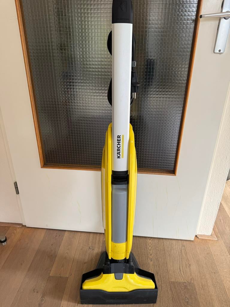 Kärcher FC5 vloerreiniger, Witgoed en Apparatuur, Stofzuigers, Ophalen, Gebruikt, Reservoir, Waterstofzuiger