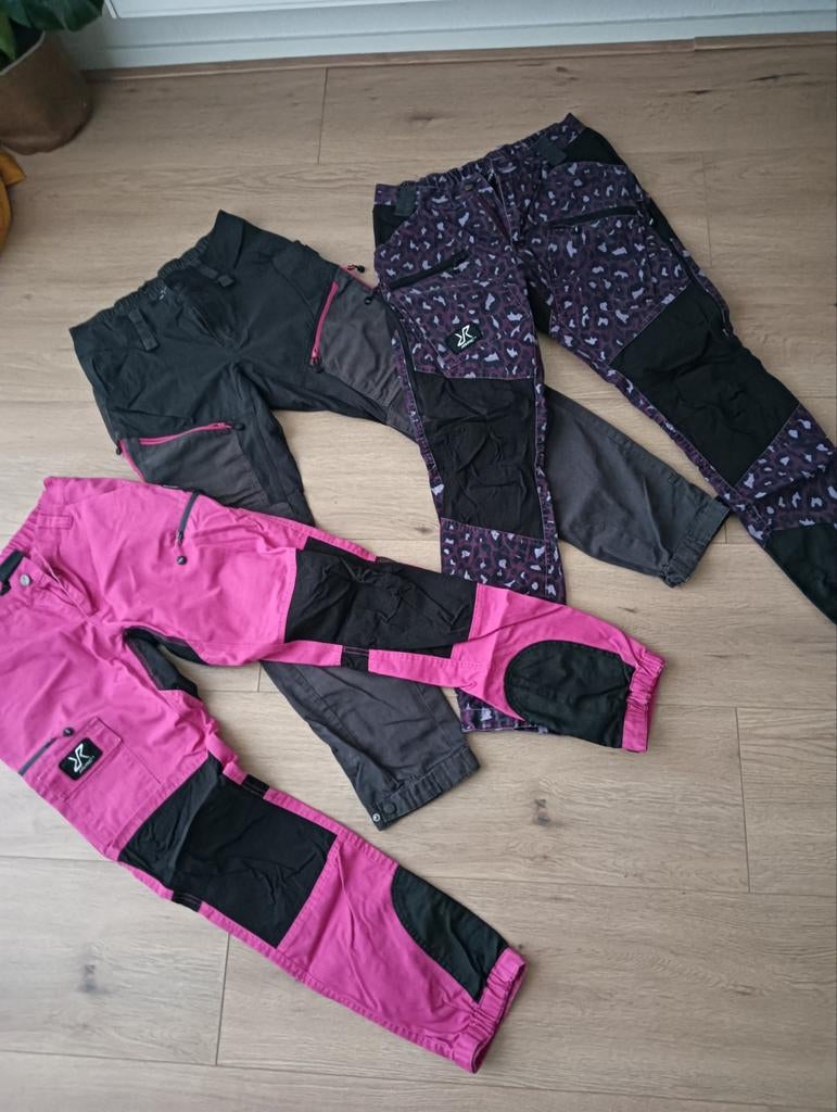 Revolution Race broeken L, Ophalen