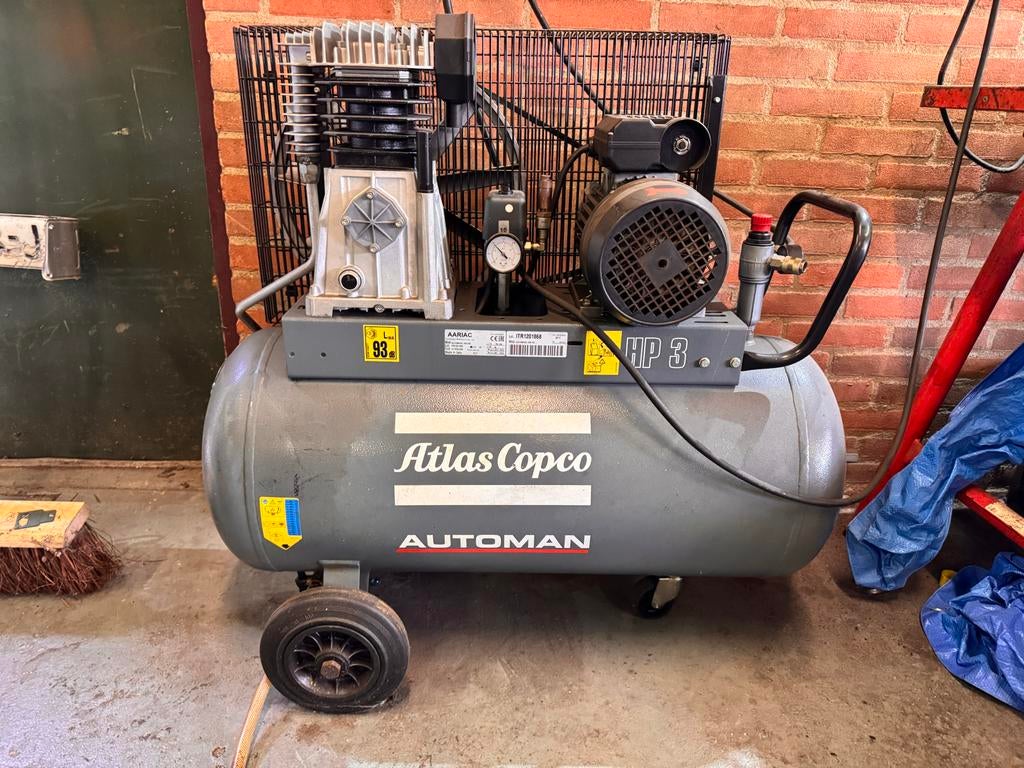 Atlas copco HP3, 100 liter of meer, Ophalen