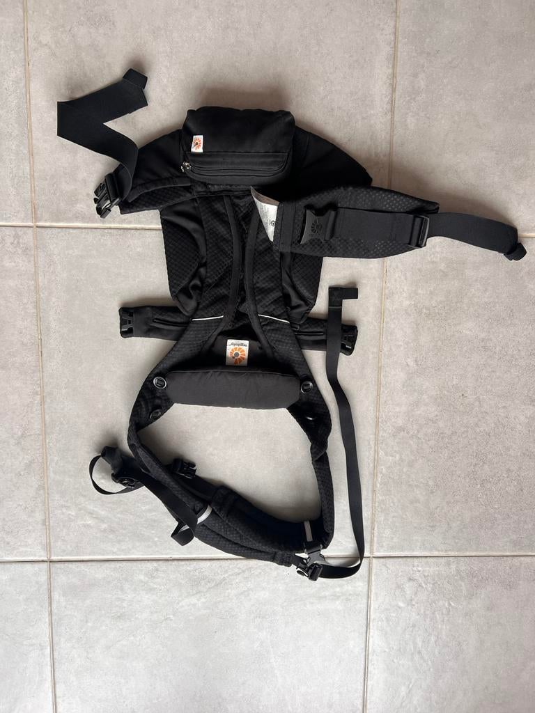Ergobaby Omni Breeze, Kinderen en Baby's, Babydragers en Draagdoeken, Buik of Rug, Zo goed als nieuw, Draagzak, Ophalen