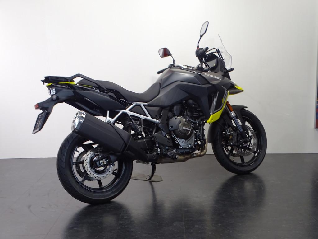 Suzuki V-Strom DL 800 - foto 2