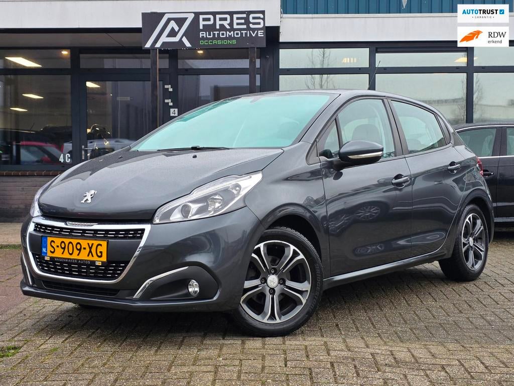 Peugeot 208 1.2 PureTech Blue Lion |AIRCO|CRUISE|NAVI|LMV, Auto's, Voorwielaandrijving, Stof, Gebruikt, 1199 cc