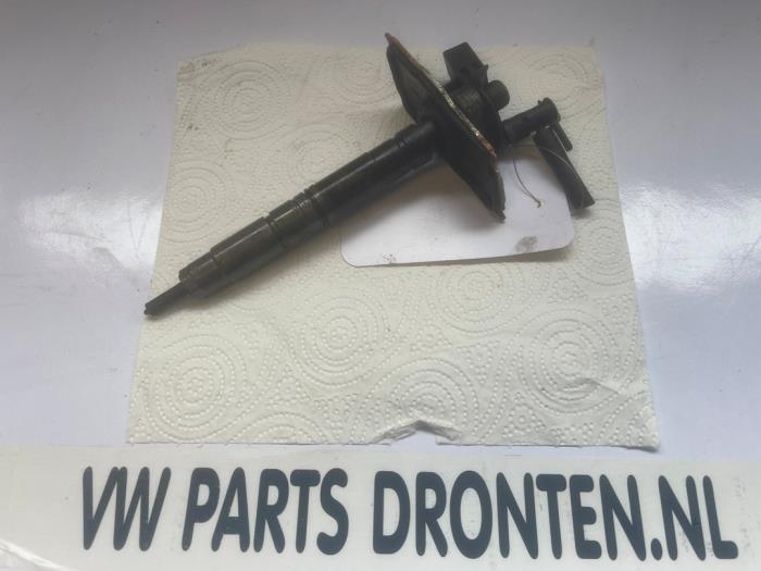 Verstuiver (diesel) van een Audi A4, Gebruikt, -, Verzenden, -