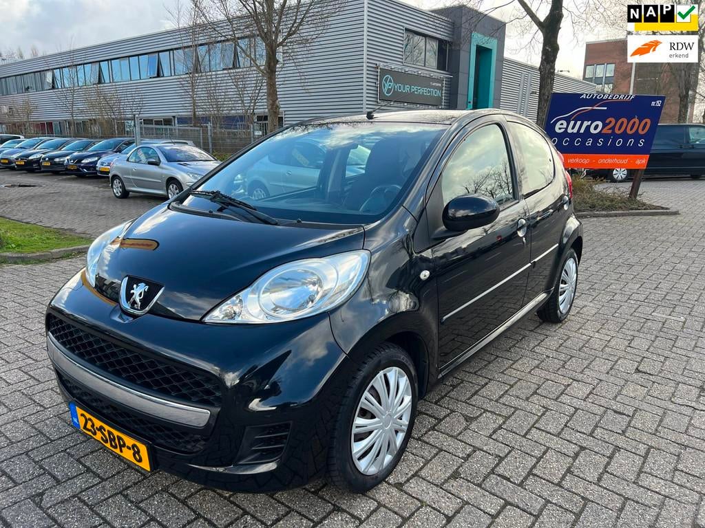 Peugeot 107 1.0-12V XS - AIRCO - KEURIGE STAAT - 82.000 NAP, Voorwielaandrijving, Euro 5, Stof, Gebruikt