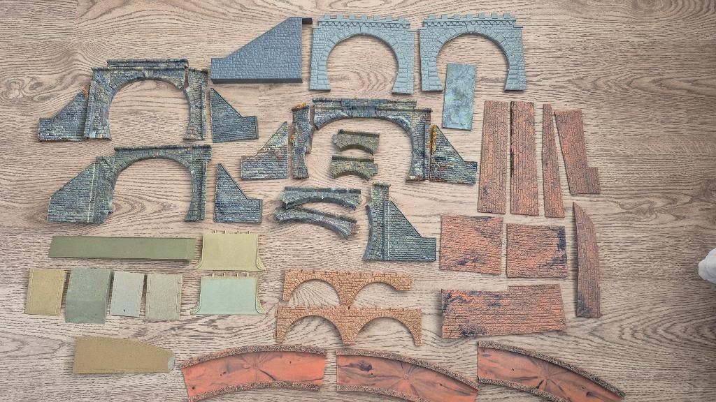 H0 onderdelen voor een berg te maken (voor de knutsellaar), Gebruikt, Fleischmann, Ophalen of Verzenden, Gelijkstroom