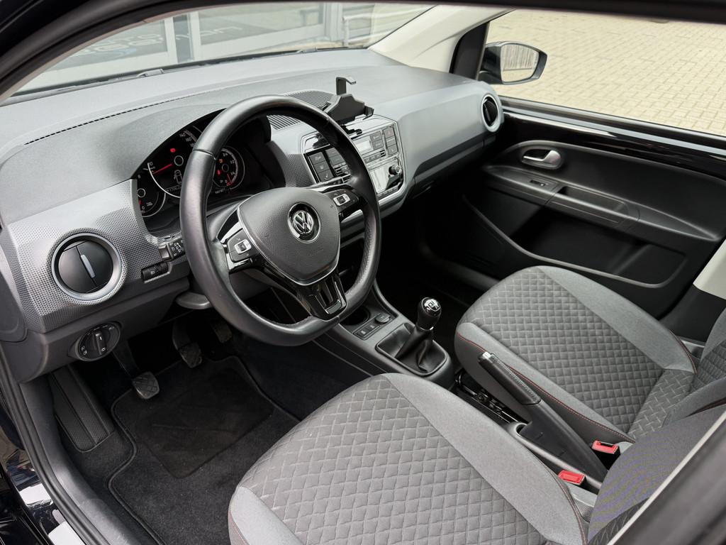 Volkswagen up! 1.0 TSI 90PK *!* HIGH UP *!* PANODAK/ NAVI/ C, Voorwielaandrijving, Stof, Gebruikt, 4 stoelen