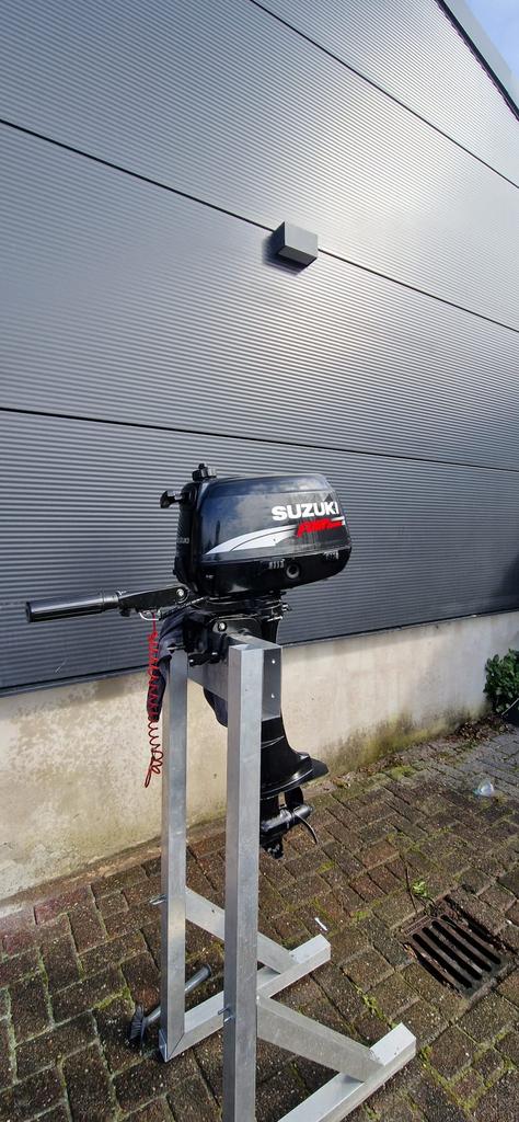 Suzuki 5pk buitenboordmotor, Ophalen, Zo goed als nieuw, Motor en Techniek